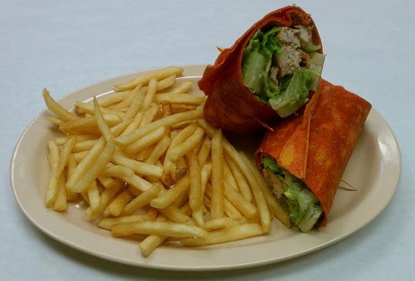 Henry's Uptown Bar by null