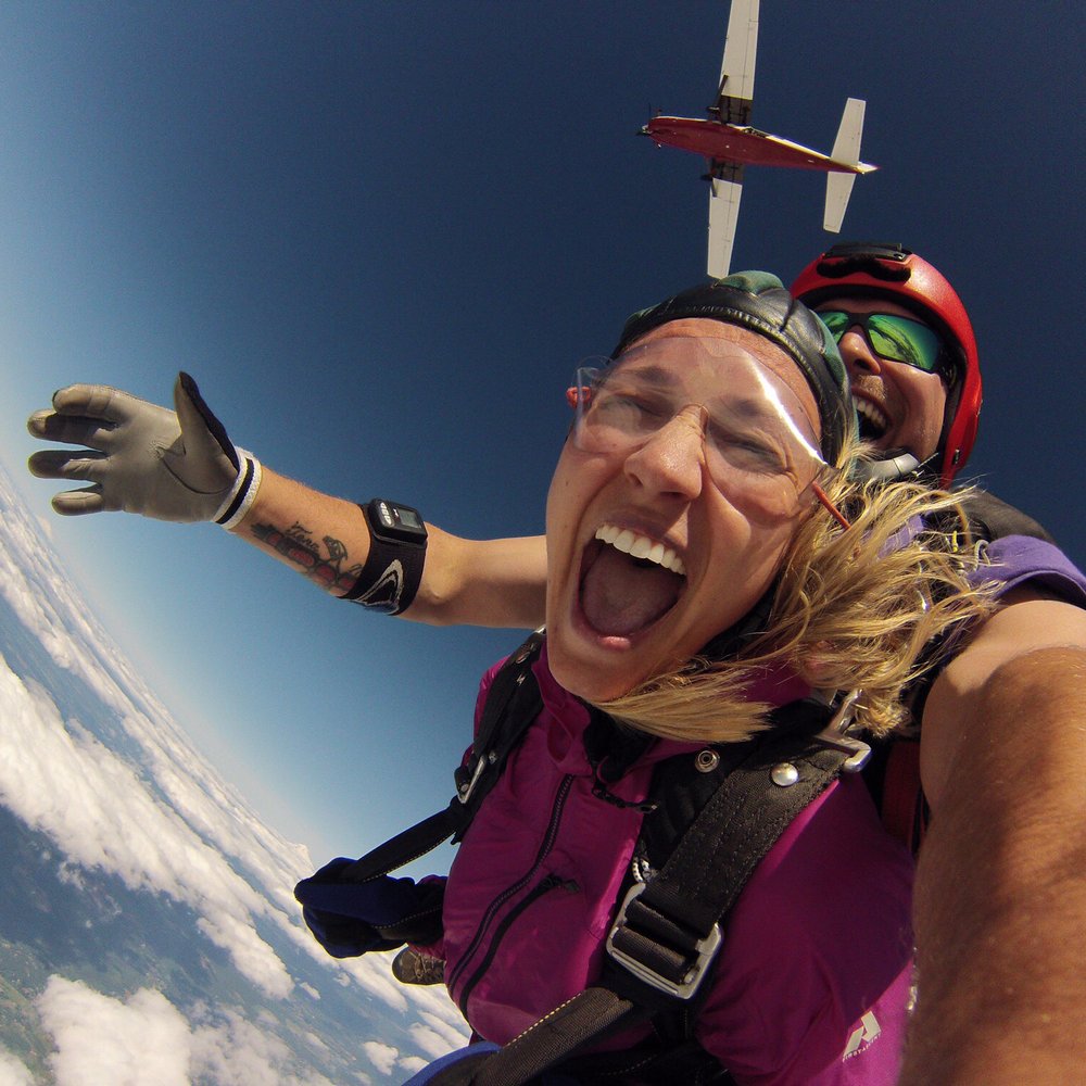 Skydive Oregon - Free fallin! - Skydiving Near Me - Molalla, Oregon Skydive Oregon - Free fallin! - Skydiving Near Me - Molalla, Oregon