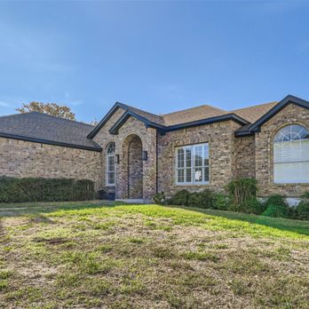 Ryan Childress - Pure Realty - 2808 Douglas Cv On the Market - Real Estate Agents Near Me - Cedar Park, Texas Ryan Childress - Pure Realty - 2808 Douglas Cv On the Market - Real Estate Agents Near Me - Cedar Park, Texas