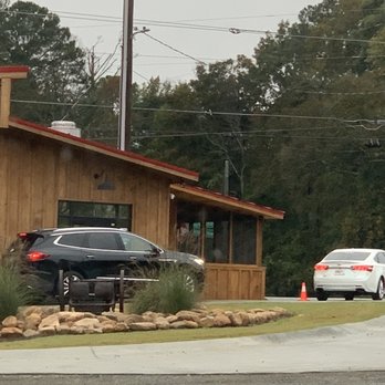 Big-Un's Biscuits - Yeah, DRIVE THRU - American Near Me - Dallas, Georgia
