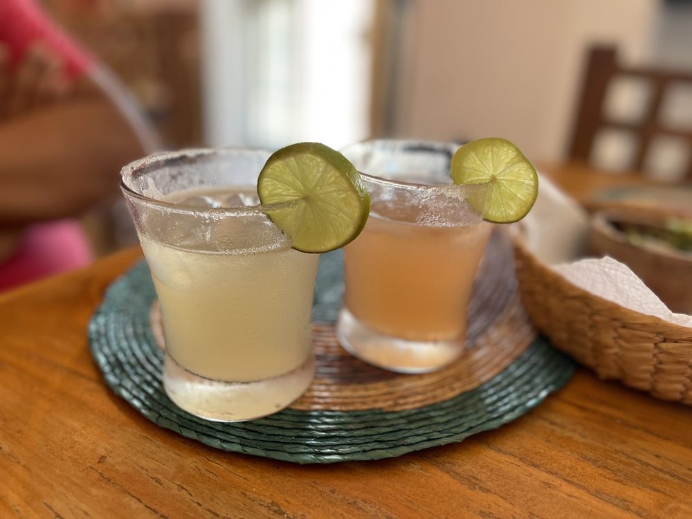 Adelitas