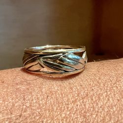 Generales & Generales Fine Jewellers - Wedding ban!
