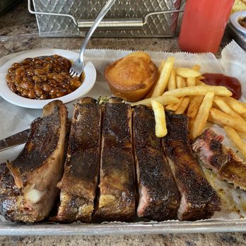 Big John's Rockin BBQ - 1/2 rack of the most delicious ribs - Barbeque Near Me - Kissimmee, Florida