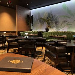 Tycoon - Upper dining area