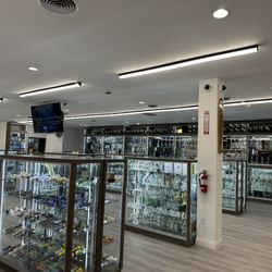 Manhattan Beach Smoke Shop