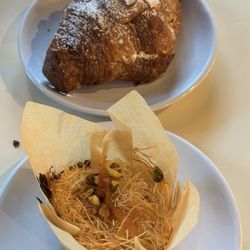 Farine Bakery & Cafe
