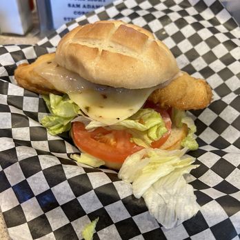 Boulder Pit Stop - Fish Sandwich - American Near Me - Boulder City, Nevada