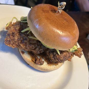 The Courtesy - Hot chicken sandwich. Very good. Would have looked better with FF. Dark meat. - Cocktail Bars Near Me - Winter Park, Florida The Courtesy - Hot chicken sandwich. Very good. Would have looked better with FF. Dark meat. - Cocktail Bars Near Me - Winter Park, Florida
