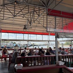 Red's Lobster Pot Restaurant