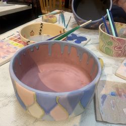 Had a blast painting a future succulent vase! Also shout out to Jackie who played the best music and on top of the paints!!!