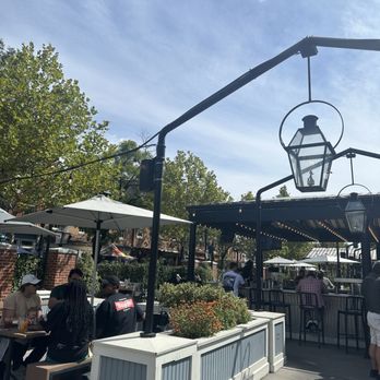 The Choptank - Outside bar - Seafood Near Me - Baltimore, Maryland