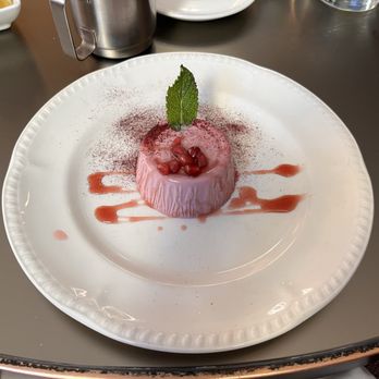 Blu Ristorante - Raspberry panna cotta - Italian Near Me - Toronto, Ontario Blu Ristorante - Raspberry panna cotta - Italian Near Me - Toronto, Ontario