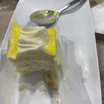Honest Restaurant - Pineapple pastry - Vegetarian Near Me - Irving, Texas Honest Restaurant - Pineapple pastry - Vegetarian Near Me - Irving, Texas