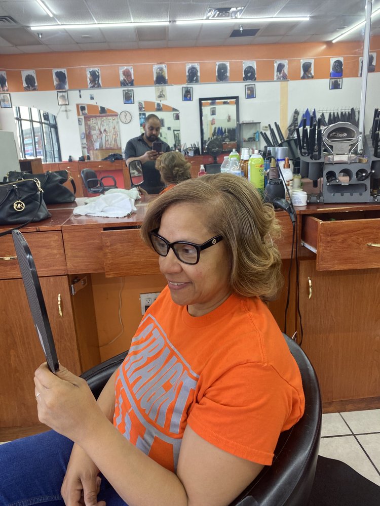 NEW HAIR DESIGN Updated May 2024 60 Photos 145 W 159th St, Harvey, Illinois Hair Salons