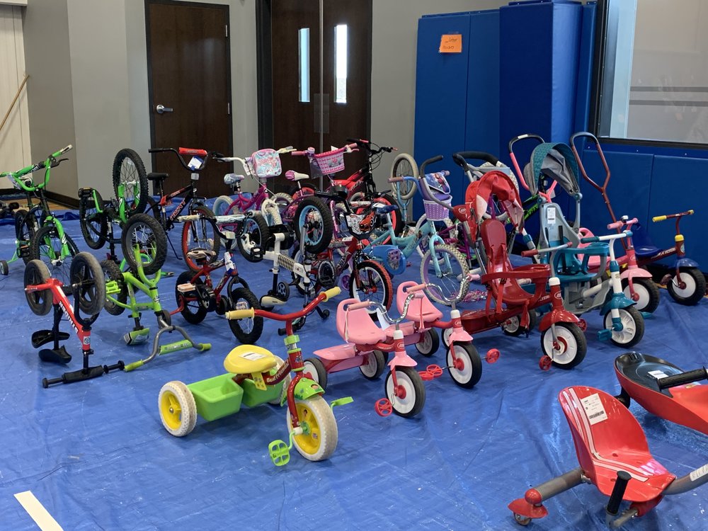 JUST BETWEEN FRIENDS SPRINGFIELD Updated September 2024 20 Photos