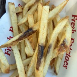 Every time we come here, this is how the fries come out.