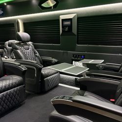 RYE Limousine & Transportation  - Partybus