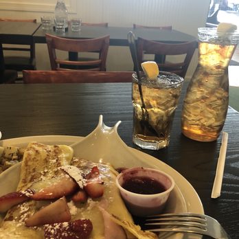 Le Peep - Crispy Crepe - Salad Near Me - Omaha, Nebraska Le Peep - Crispy Crepe - Salad Near Me - Omaha, Nebraska