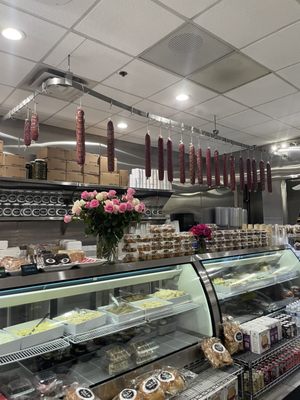 Val's Delicatessen by null