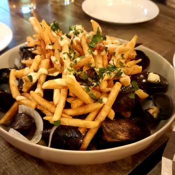 Phoenix Upper Main - Favorite app - mussels & fries in white sauce - Fish & Chips Near Me - Ellicott City, Maryland Phoenix Upper Main - Favorite app - mussels & fries in white sauce - Fish & Chips Near Me - Ellicott City, Maryland