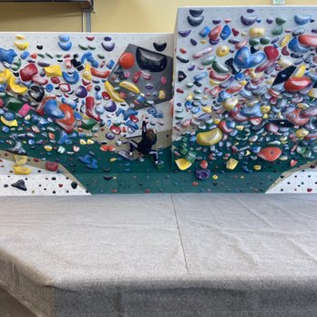 Momentum Indoor Climbing - Yoga Near Me - Seattle, Washington Momentum Indoor Climbing - Yoga Near Me - Seattle, Washington
