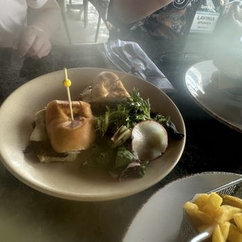 Vina Del Mar - Prime rib sandwich - Buffets Near Me - Cancún, ROO