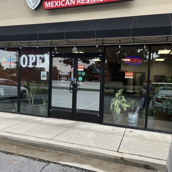 El Lobo Mexican Resturante - Tex-Mex Near Me - Duluth, Georgia