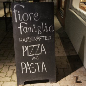 Fiore Famiglia - Sign - Italian Near Me - Vancouver, British Columbia