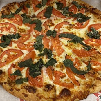Ameci Pizza Kitchen - Margherita Pizza, Large (EVOO, parmesan cheese, sliced roma tomatoes, chopped basil and fresh garlic) - Pizza Near Me - Brentwood, California