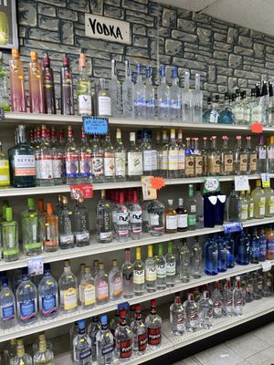 S & R Liquors