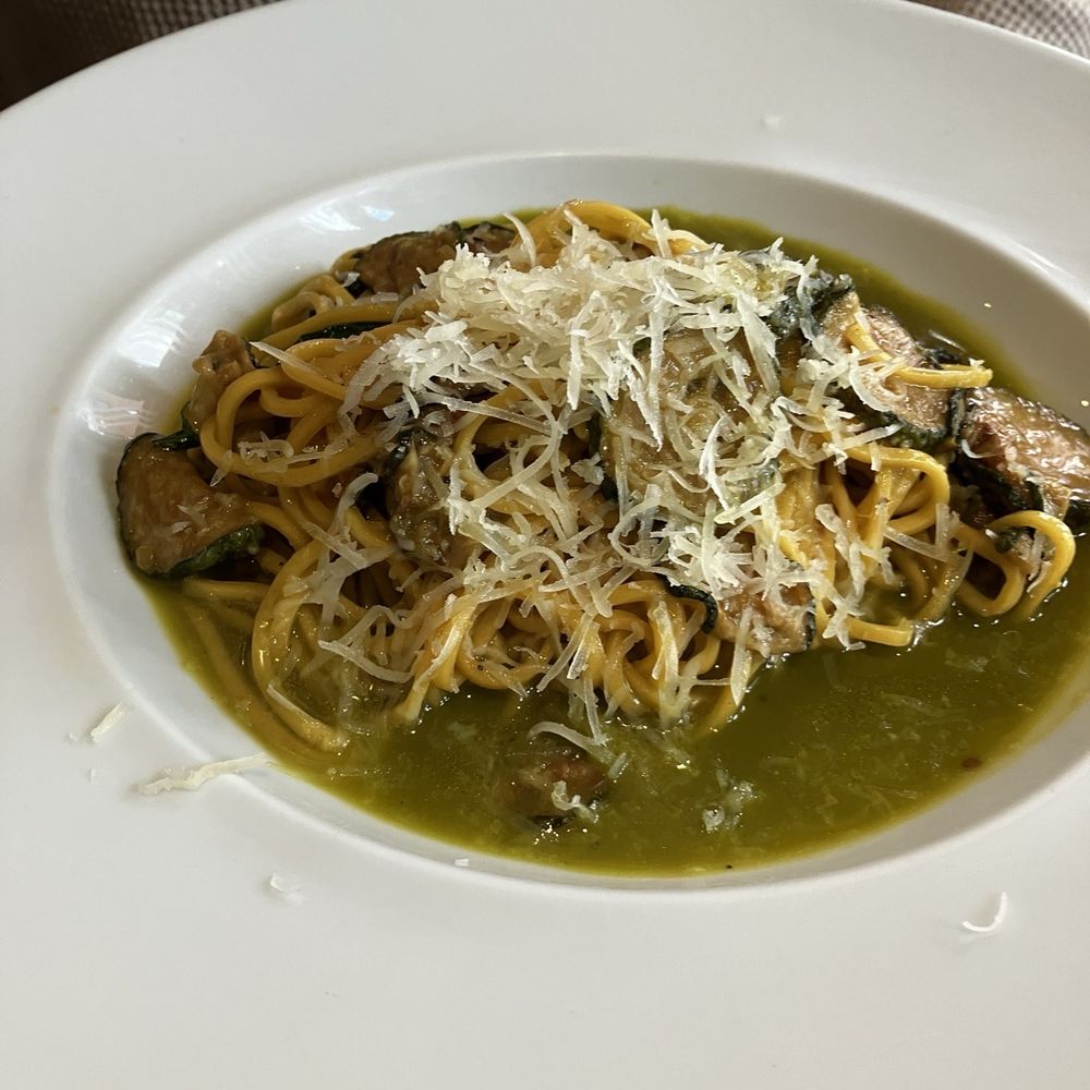 Al Duca - Zucchini spaghetti - Italian Near Me - London, XGL Al Duca - Zucchini spaghetti - Italian Near Me - London, XGL