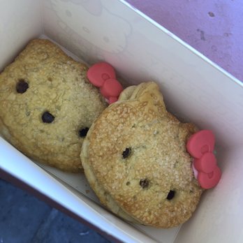 Hello Kitty Cafe - Strawberry filled puff pastry! - Desserts Near Me - Las Vegas, Nevada Hello Kitty Cafe - Strawberry filled puff pastry! - Desserts Near Me - Las Vegas, Nevada