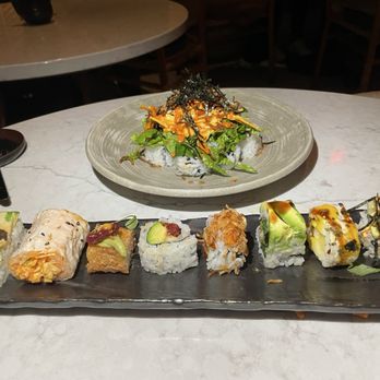 PLANTA Brentwood - We kept one piece from each maki roll and placed it on this plate to help us remember which ones were our favorites - Asian Fusion Near Me - Los Angeles, California PLANTA Brentwood - We kept one piece from each maki roll and placed it on this plate to help us remember which ones were our favorites - Asian Fusion Near Me - Los Angeles, California