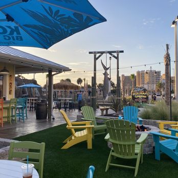 Mulligan’s Lagoon Pizza Pub & Putt - Mini Golf Near Me - Daytona Beach Shores, Florida
