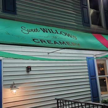Sweet Willows Creamery - Ice Cream & Frozen Yogurt Near Me - York, Pennsylvania Sweet Willows Creamery - Ice Cream & Frozen Yogurt Near Me - York, Pennsylvania