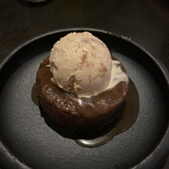 Gordon Ramsay Hell's Kitchen - Sticky Toffee Pudding - Steakhouses Near Me - Stateline, Nevada