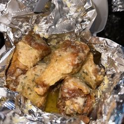 EuroGyro - Bone-in 6 Wings Garlic Parmesan