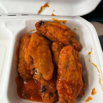 Samuel Adams Brewery - Buffalo wings; good - Sports Bars Near Me - Atlanta, Georgia Samuel Adams Brewery - Buffalo wings; good - Sports Bars Near Me - Atlanta, Georgia