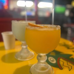 Fuzzy's Taco Shop - Fuzzy Driver; Classic Margarita