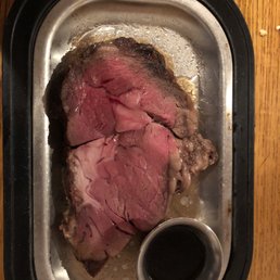 a roast of beef