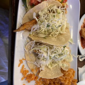 Sam's Boat - Blackened fish tacos - Sports Bars Near Me - Cypress, Texas