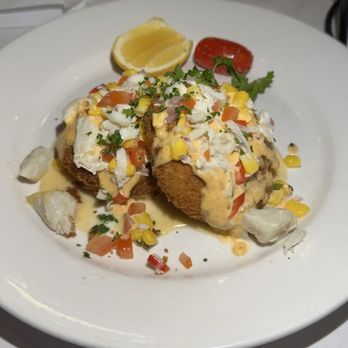 Mansurs on the Boulevard - Crab Cakes Covington - Cajun/Creole Near Me - Baton Rouge, Louisiana