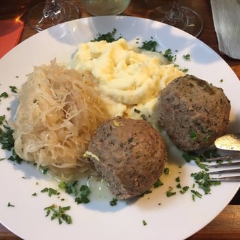 Kirchstübel - Leberknödel - Wine Bars Near Me - St Martin, RP Kirchstübel - Leberknödel - Wine Bars Near Me - St Martin, RP