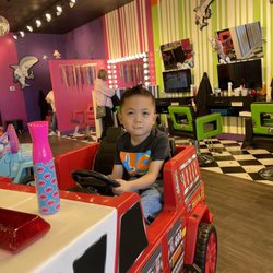 Sharkey’s Cuts for Kids