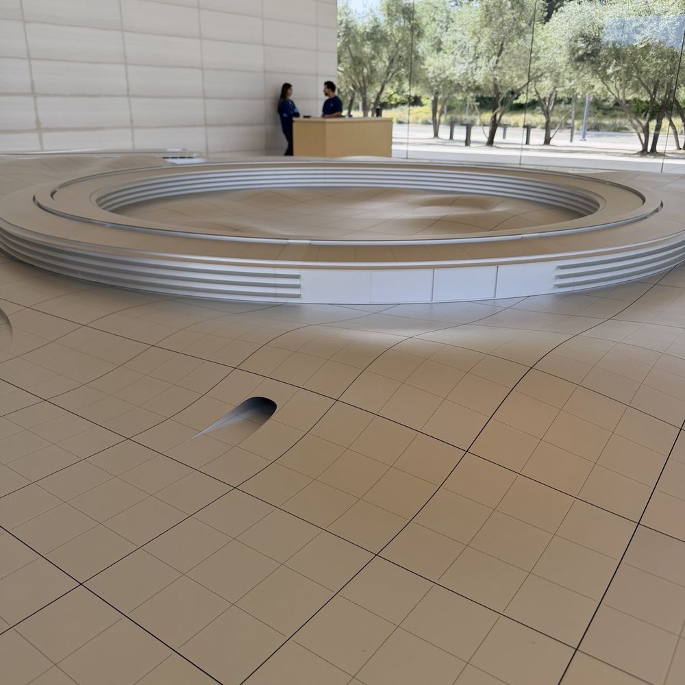Apple Park Visitor Center - Computers Near Me - Cupertino, California Apple Park Visitor Center - Computers Near Me - Cupertino, California