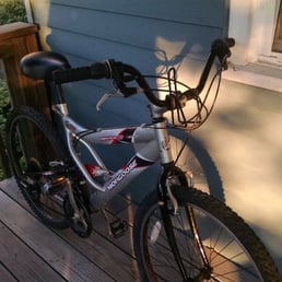 This is my mountain bike turned street cruiser bike! Thanks Guy's This is my mountain bike turned street cruiser bike! Thanks Guy's