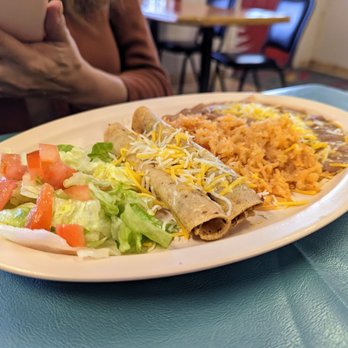Valley Cafe - Flautas, beef - Cafes Near Me - Hatch, New Mexico