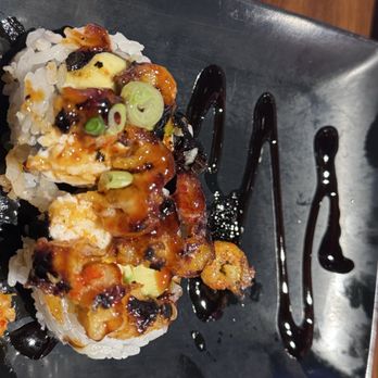 Sushi One Spot - XOXO Roll - Sushi Bars Near Me - Montclair, California Sushi One Spot - XOXO Roll - Sushi Bars Near Me - Montclair, California