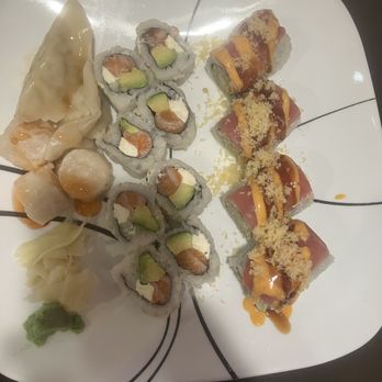 Avana Sushi - Japanese Near Me - Boston, Massachusetts Avana Sushi - Japanese Near Me - Boston, Massachusetts