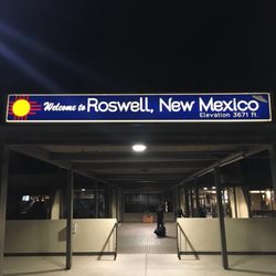 Roswell International Air Center - ROW